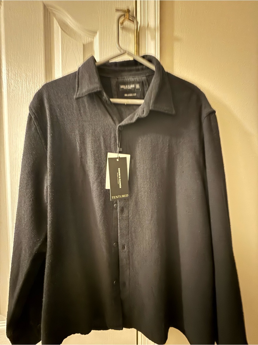 Denim & Flower Black Textured Casual Button-Down Shirt